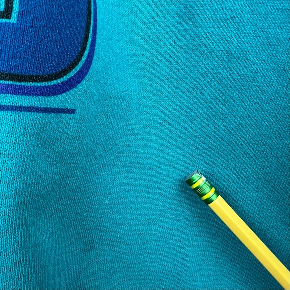 SOLD  Disney Designs Minnie Crewneck Sweatshirt Made in USA The One and Only XXL - Picture 12 of 12